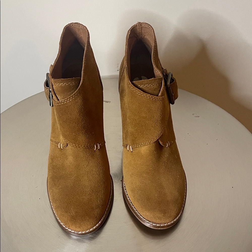 Lucky Brand Tan Suede Ankle Booties